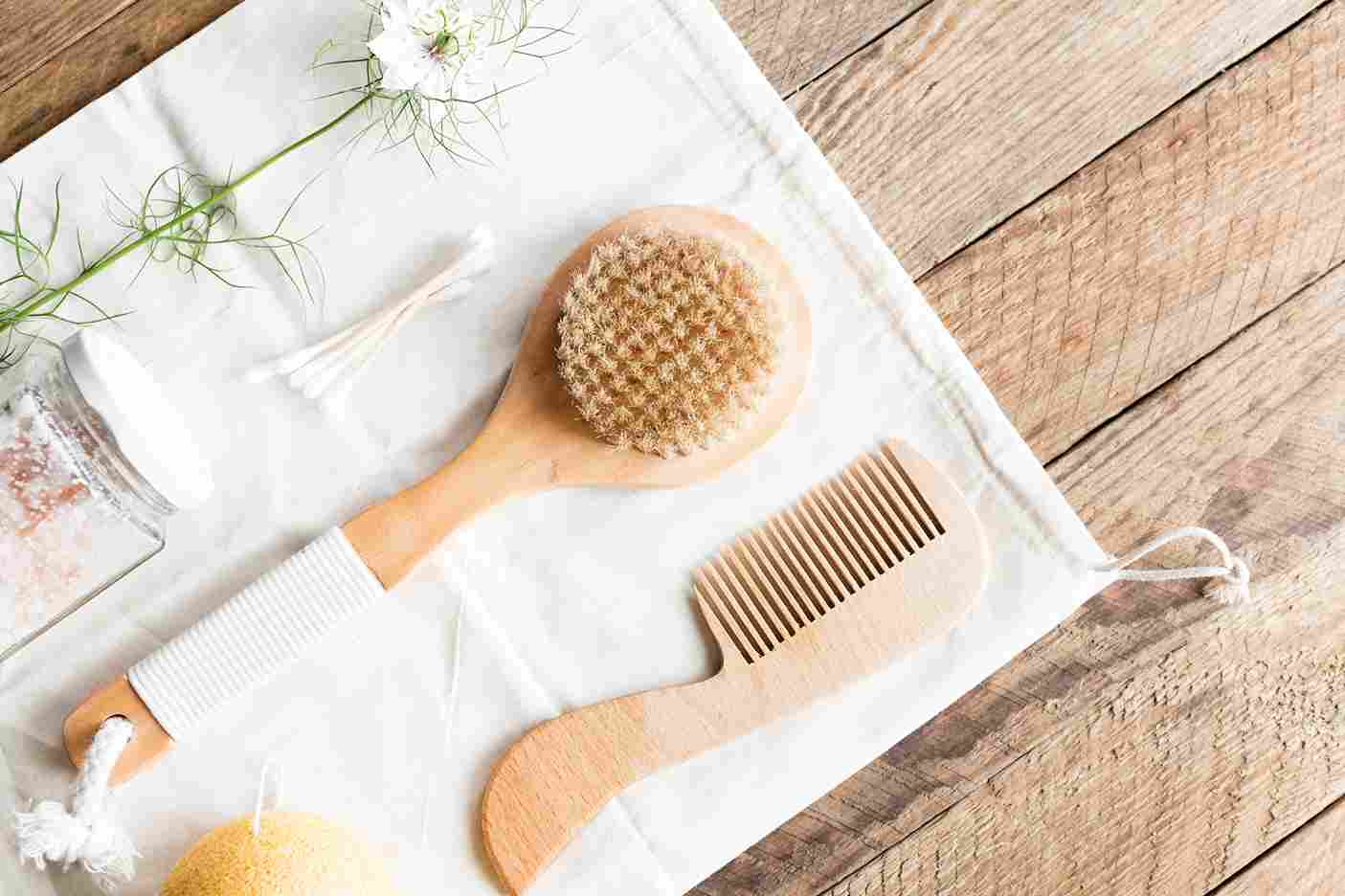 Hair styling brushes